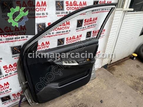 Toyota Corolla Sağ Ön Kapı çıkma parça