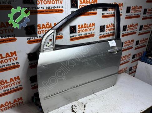 ÇIKMA TOYOTA COROLLA SOL ÖN KAPI