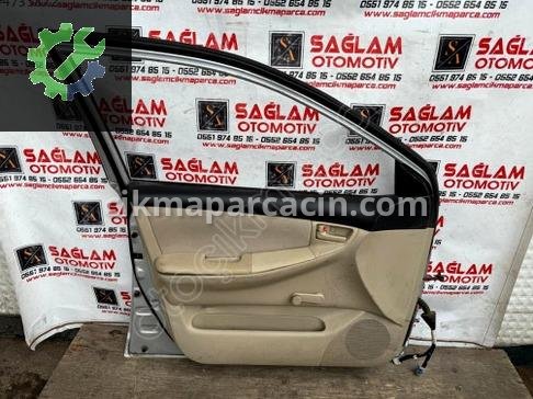 Toyota Corolla Sol Ön Kapı çıkma parça