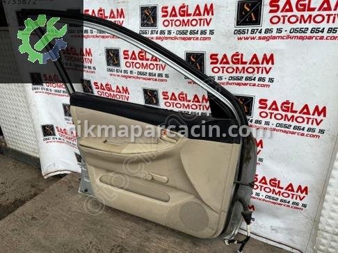 Toyota Corolla Sol Ön Kapı çıkma parça