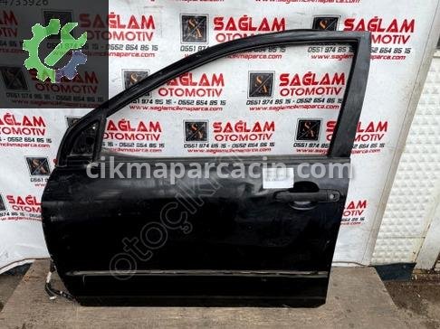 Toyota Corolla Sol Ön Kapı çıkma parça