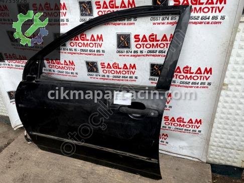 Toyota Corolla Sol Ön Kapı çıkma parça
