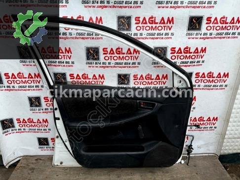 Toyota Corolla Sol Ön Kapı çıkma parça