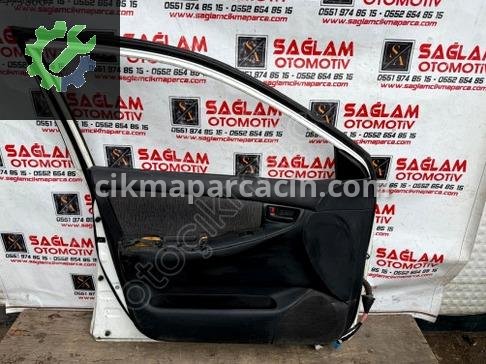 Toyota Corolla Sol Ön Kapı çıkma parça