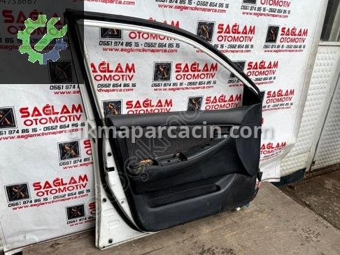 Toyota Corolla Sol Ön Kapı çıkma parça
