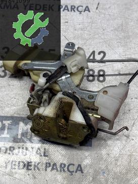 ÇIKMA TOYOTA YARİS SAĞ ÖN KAPI KİLİDİ