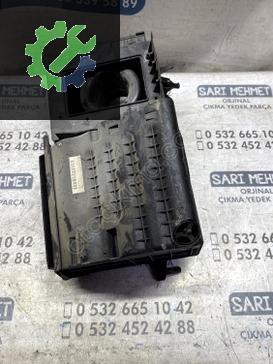 ÇIKMA VOLVO S60 S80 HAVA FİLTRESİ KUTUSU 30677718