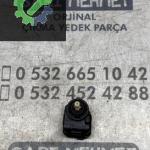 ÇIKMA VW BORA GOLF 4 FAR AYAR MOTORU
