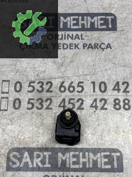 ÇIKMA VW BORA GOLF 4 FAR AYAR MOTORU