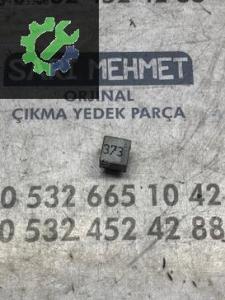 ÇIKMA VW CADDY 373 KONTAK RÖLESİ 8D0951253A