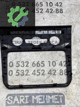 ÇIKMA VW CADDY TEYP ÇERÇEVESİ 2015-2020