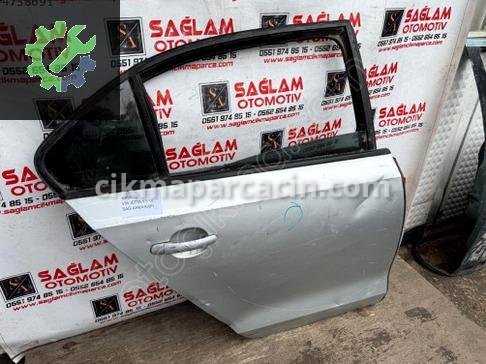 Volkswagen Jetta Sağ Arka Kapı 11-18 çıkma parça