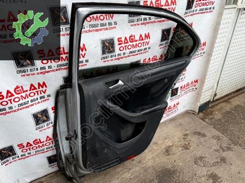 ÇIKMA VW JETTA 11-18 SAĞ ARKA KAPI