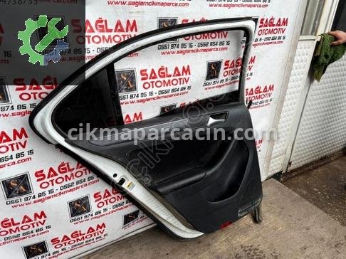 Volkswagen Jetta Sol Arka Kapı 11-18 çıkma parça
