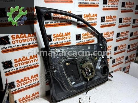 Volkswagen Jetta Sol Ön Kapı 5C6831311B çıkma parça