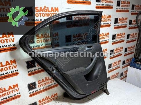 Volkswagen Jetta Sol Arka Kapı 5C6833055 çıkma parça