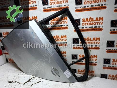 Volkswagen Jetta Sol Arka Kapı 5C6833055 çıkma parça