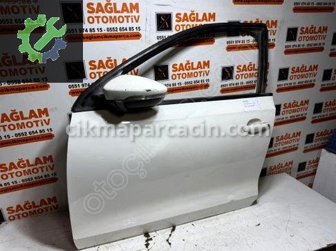 Volkswagen Jetta Sol Ön Kapı 5C6831055 çıkma parça