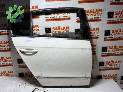 Volkswagen Passat Sağ Arka Kapı çıkma parça
