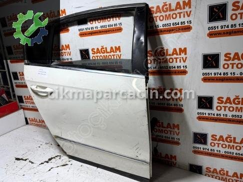 Volkswagen Passat Sağ Arka Kapı çıkma parça