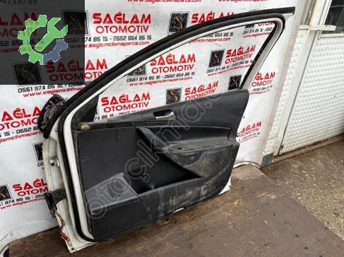 ÇIKMA VW PASSAT B6 SAĞ ÖN KAPI