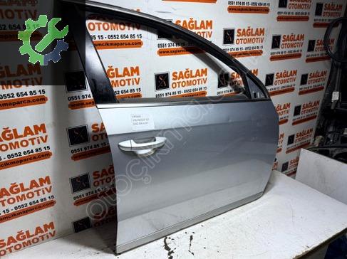 ÇIKMA VW PASSAT B7 SAĞ ÖN KAPI