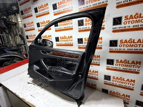 Volkswagen Passat Sağ Ön Kapı çıkma parça