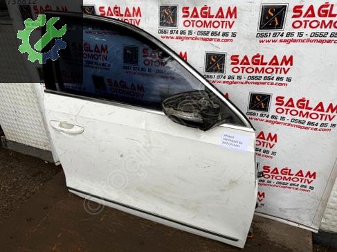 ÇIKMA VW PASSAT B8 SAĞ ÖN KAPI