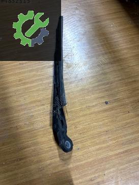 Volkswagen Polo Silecek Kolu 6N0955707B çıkma parça