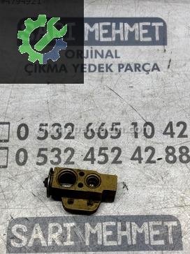 Volkswagen Transporter Klima Valfi 7E0820679 çıkma parça