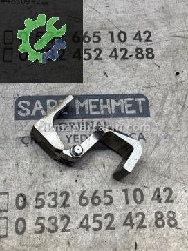 Volkswagen Transporter Kapı Menteşesi 7H0831401B çıkma parça