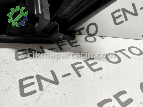 Citroen Berlingo Sağ Ön Far 202420252026 çıkma parça