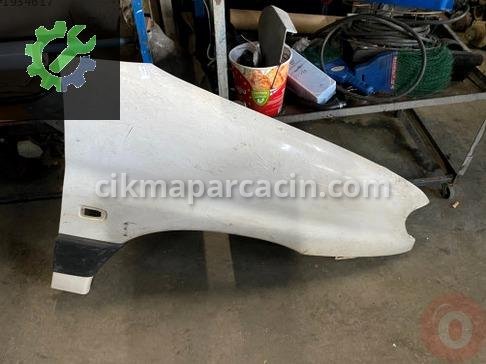 Citroen Berlingo Çamurluk çıkma parça