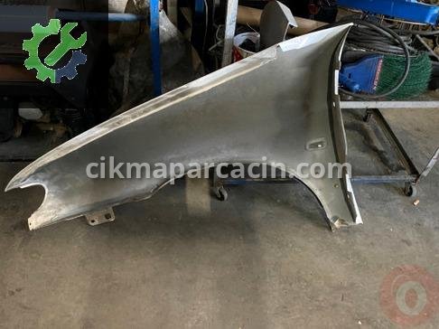 Citroen Berlingo Çamurluk çıkma parça