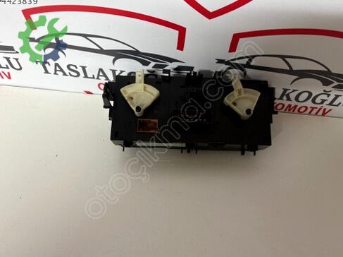 Citroen C3 Klima Kontrol Paneli çıkma parça