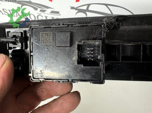 Citroen C4 Cam Düğmesi 0609729530 çıkma parça