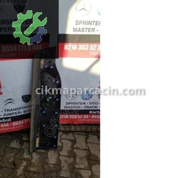 Citroen C5 Kapı Çıtası çıkma parça