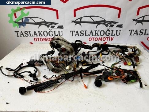 Citroen Xsara Göğüs çıkma parça