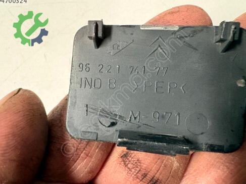 Citroen Xsara Çeki Demir Kapağı çıkma parça