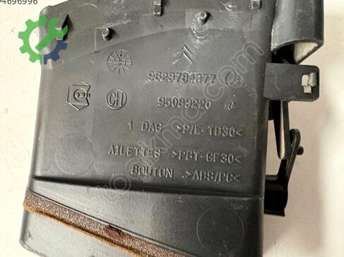 Citroen Xsara Havalandırma Izgarası çıkma parça