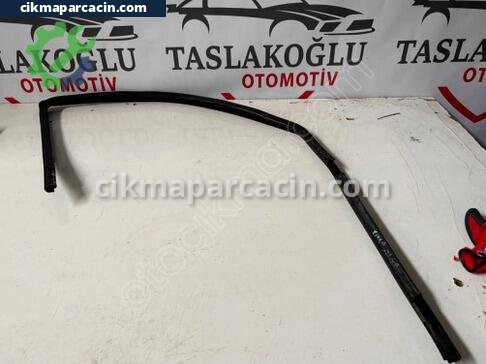 Citroen Xsara Sol Ön Kapı çıkma parça