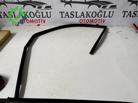 Citroen Xsara Sol Ön Kapı çıkma parça