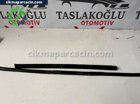 Citroen Xsara Cam Sıyırıcı çıkma parça