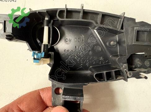 Citroen Xsara Sol Ön Kapı çıkma parça