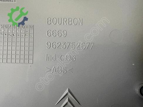 Citroen Xsara Tavan Lambası çıkma parça