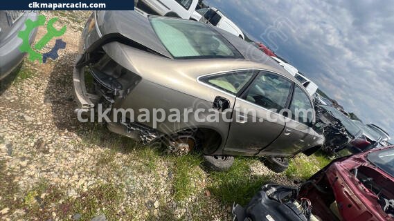 Audi A6 Kelebek Camı çıkma parça