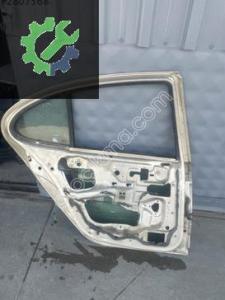 Çıkma orjinal Renault Megan 1 sol arka kapı stoktan teslim
