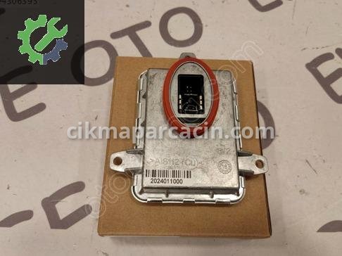 Mercedes-Benz CLA Far Beyni 130732931515 çıkma parça
