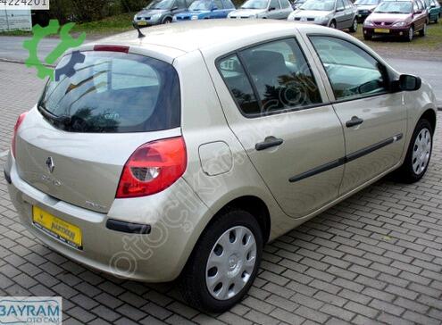 Renault Clio Arka Cam çıkma parça