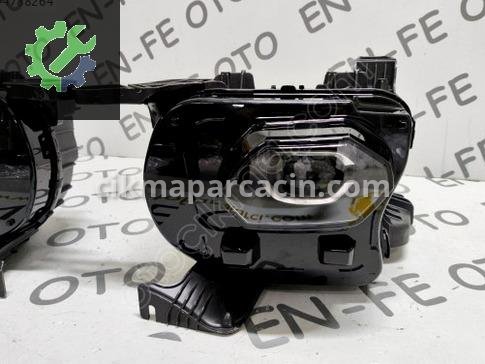 Renault Clio Sağ Ön Far 260605779R çıkma parça